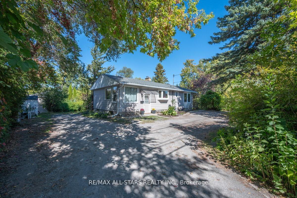 Photo 4 of 40 Riverglen Drive, Georgina, Keswick South — HOMEH
