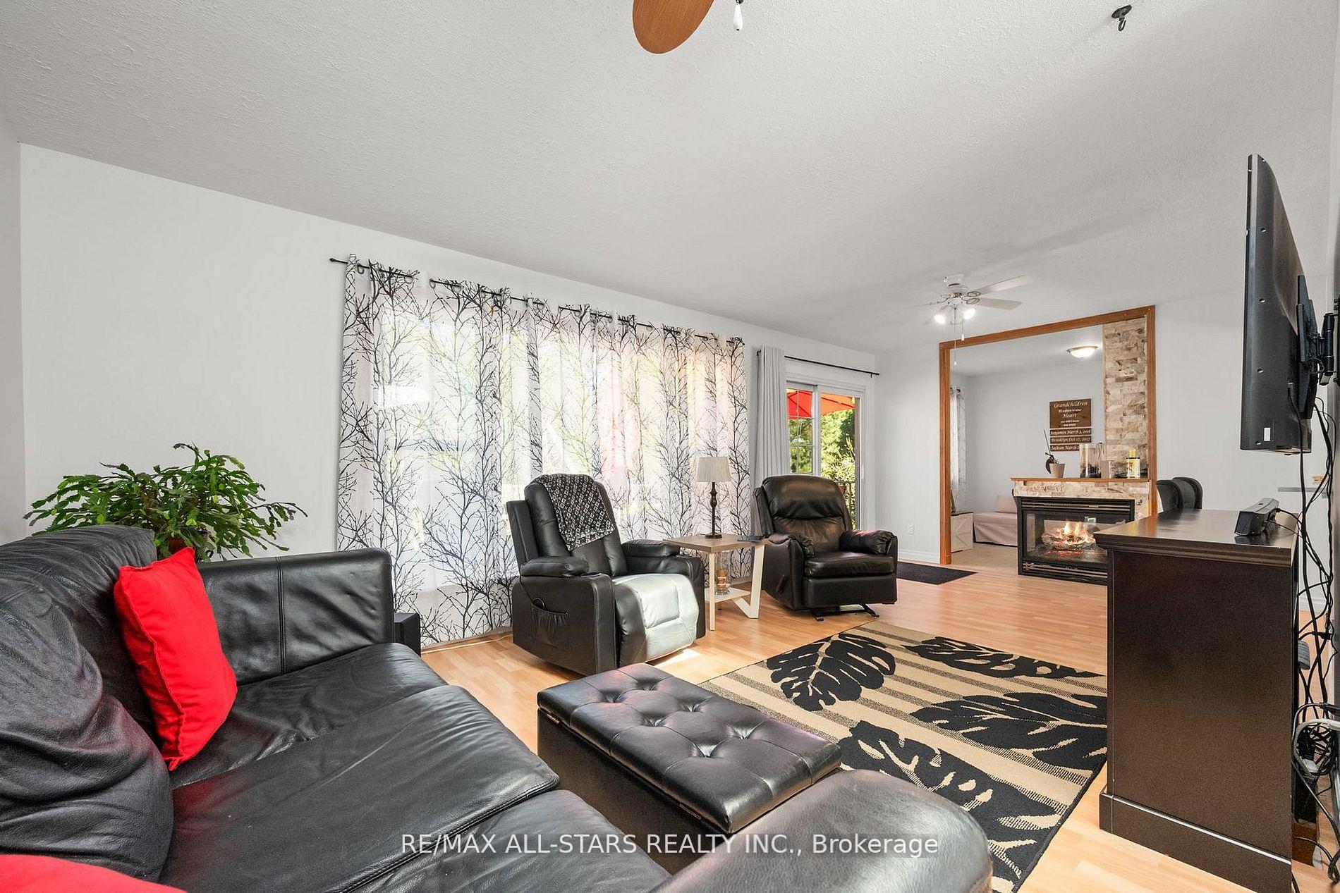 Photo 19 of 40 Riverglen Drive, Georgina, Keswick South — HOMEH