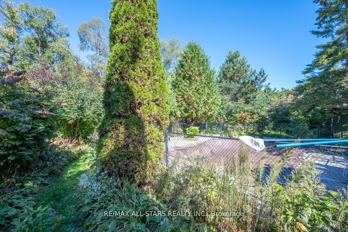 Photo 25 of 40 Riverglen Drive, Georgina, Keswick South — HOMEH