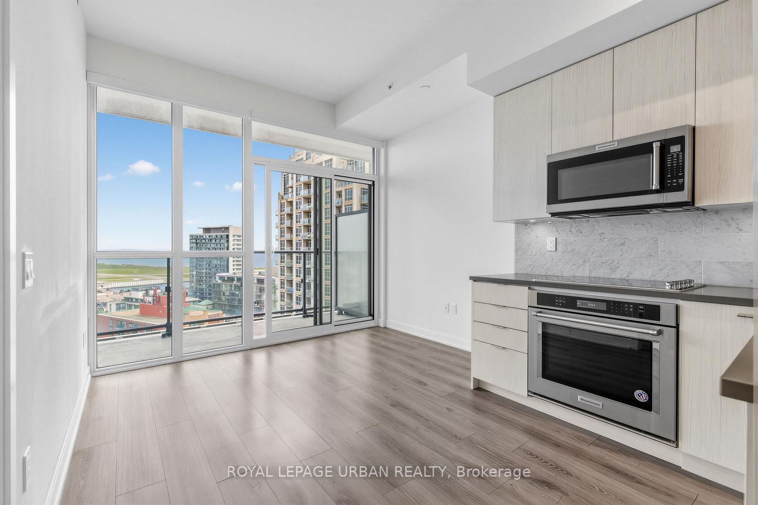 Photo 4 of Unit 2311, 38 Iannuzzi Street, Toronto, Niagara — HOMEH