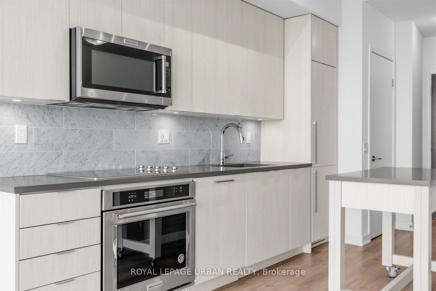 Photo 8 of Unit 2311, 38 Iannuzzi Street, Toronto, Niagara — HOMEH