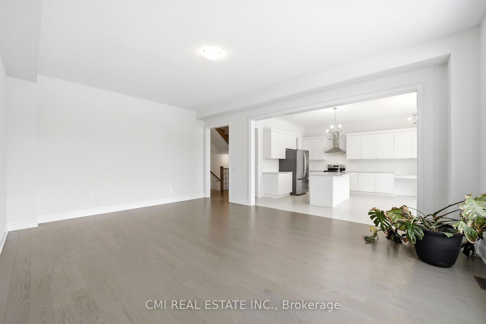 Photo 15 of 125 Raspberry Ridge Avenue, Caledon, Caledon East — HOMEH