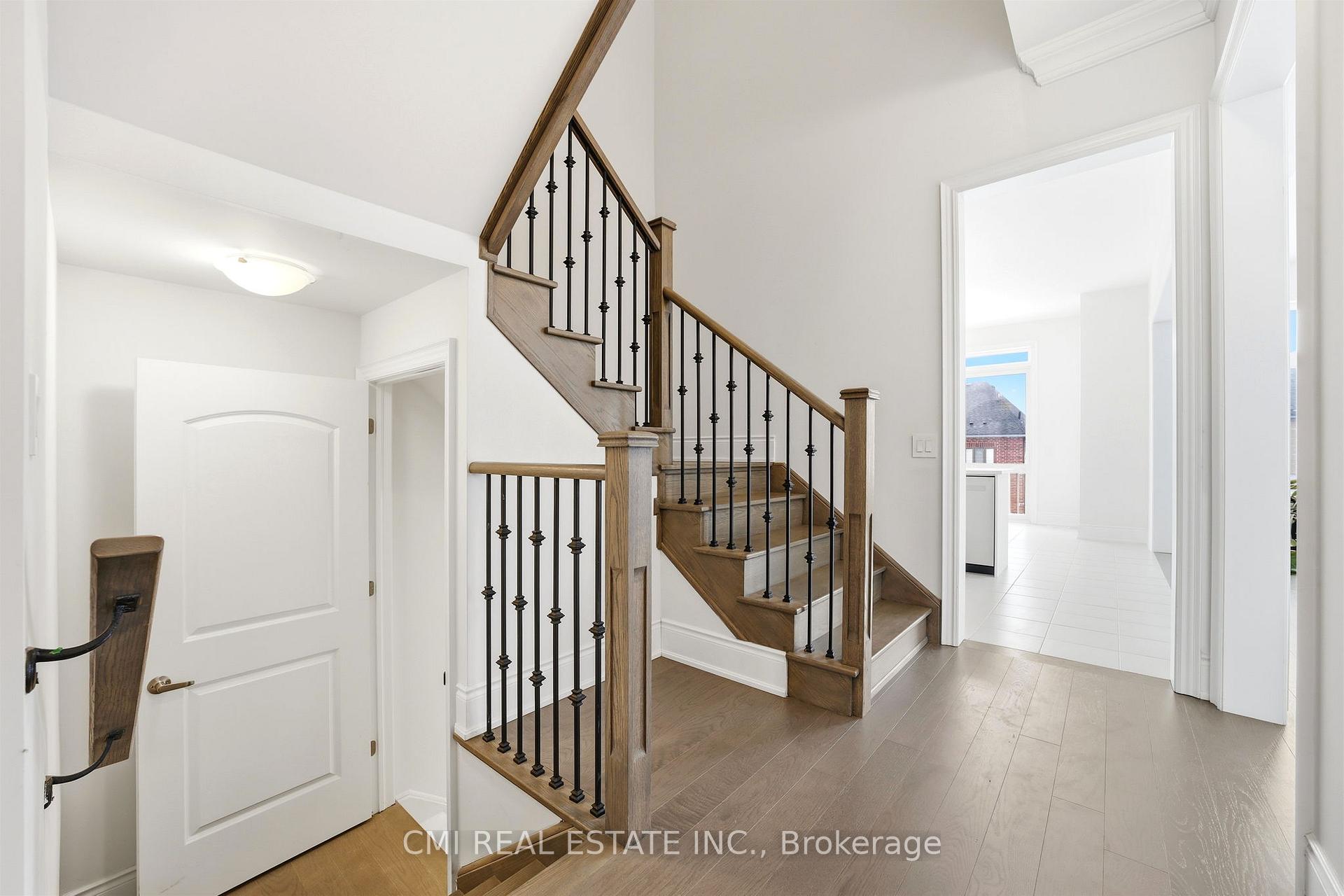 Photo 23 of 125 Raspberry Ridge Avenue, Caledon, Caledon East — HOMEH