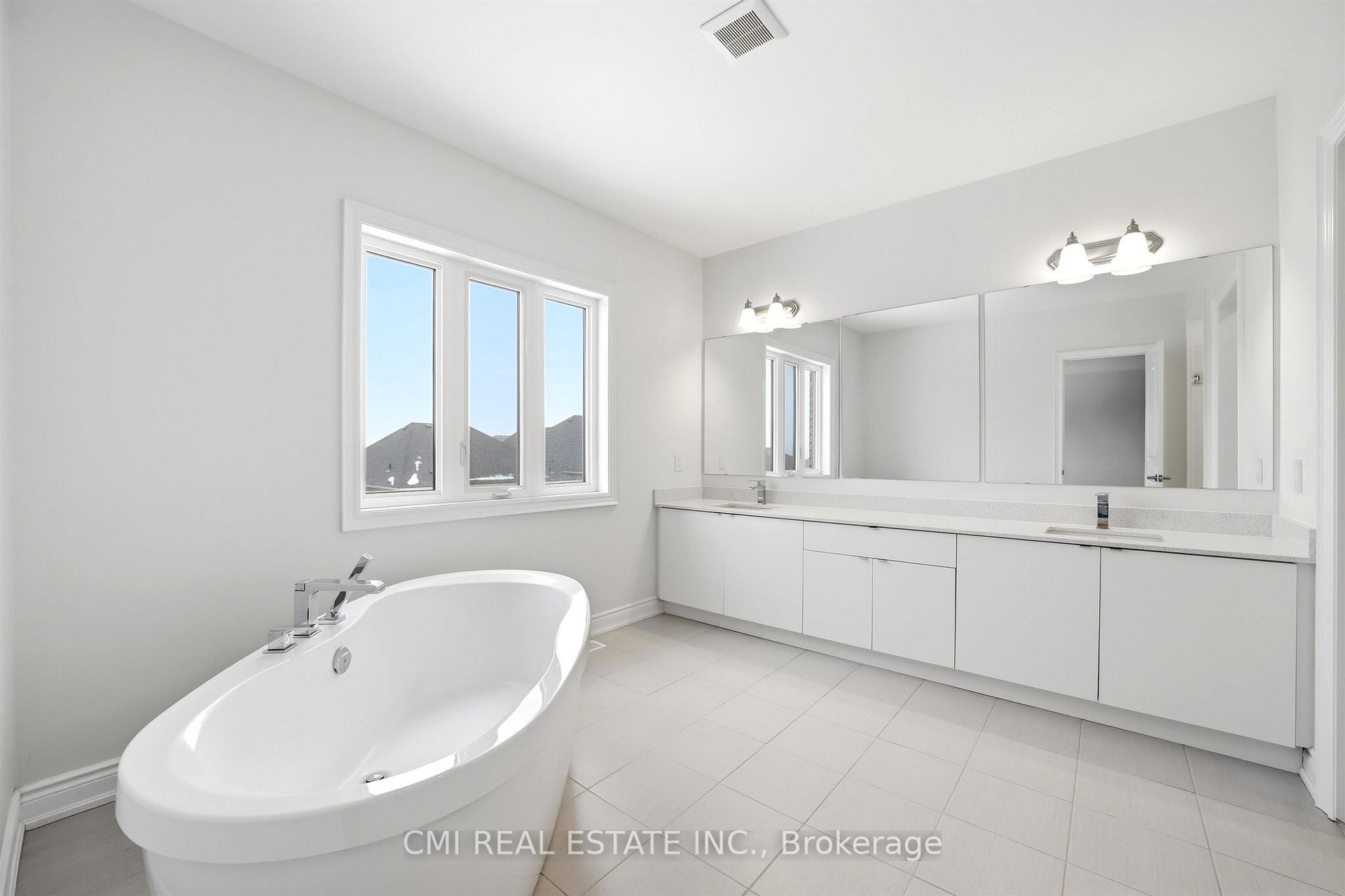 Photo 51 of 125 Raspberry Ridge Avenue, Caledon, Caledon East — HOMEH