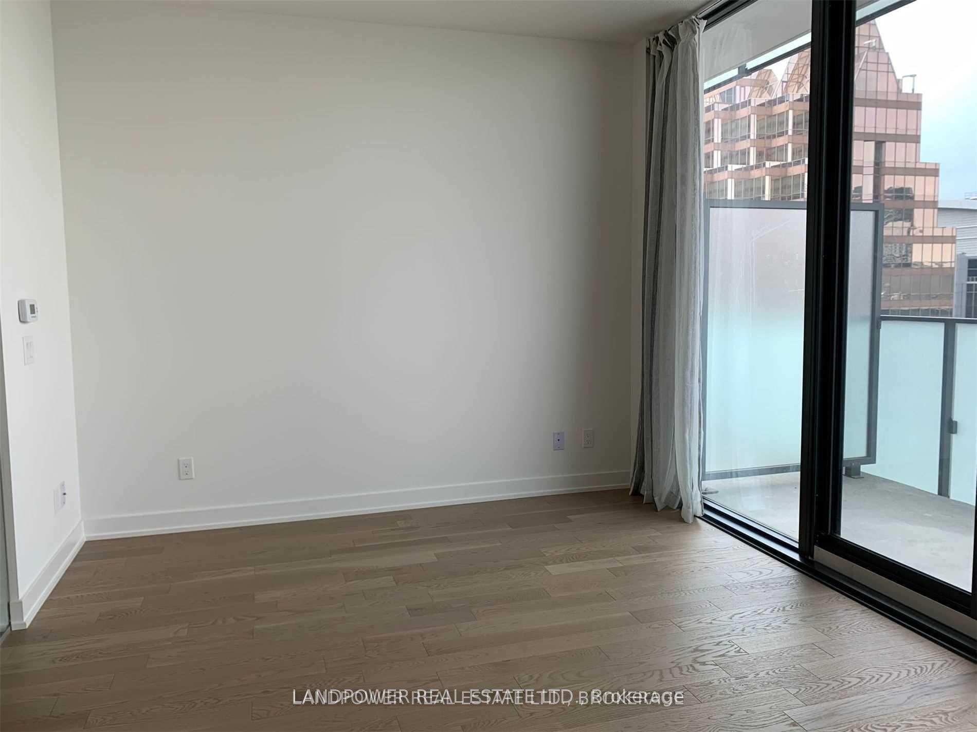 Photo 7 of Unit 2514, 25 Richmond Street E, Toronto, Church-Yonge Corridor — HOMEH