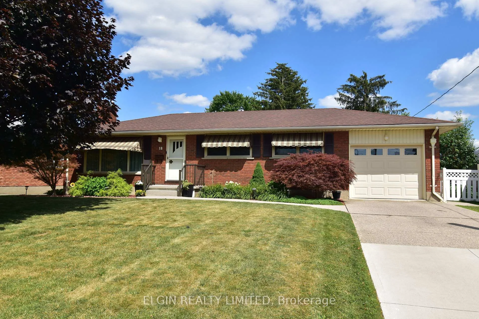 Photo 1 of 18 Pullen Avenue, St. Thomas — HOMEH