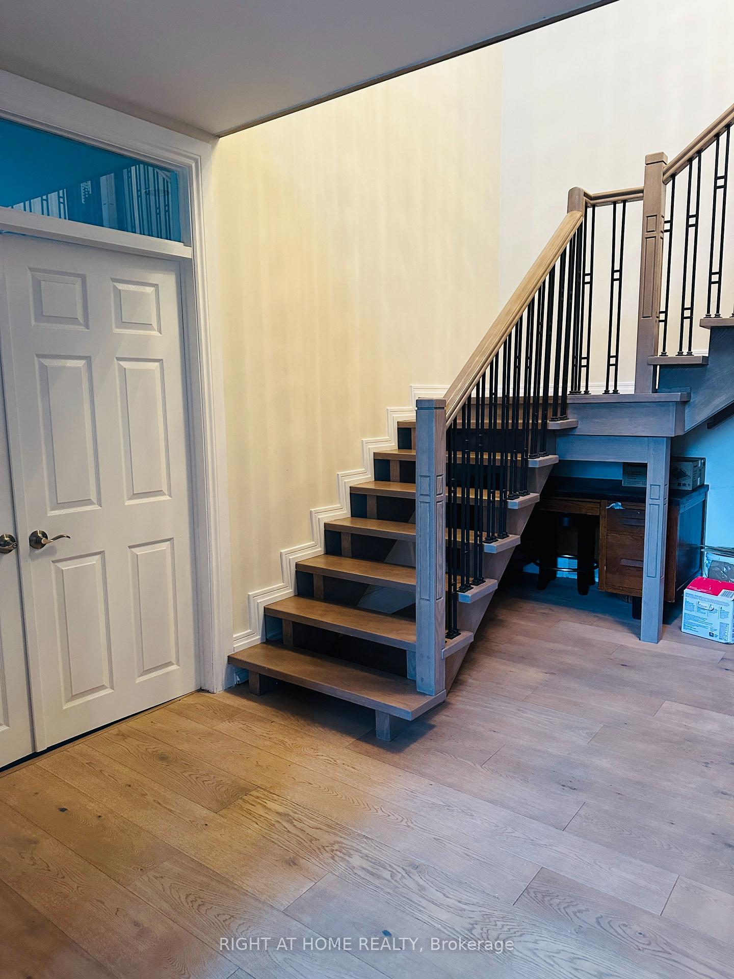 Photo 4 of 12 Keily Crescent E, Caledon, Rural Caledon — HOMEH