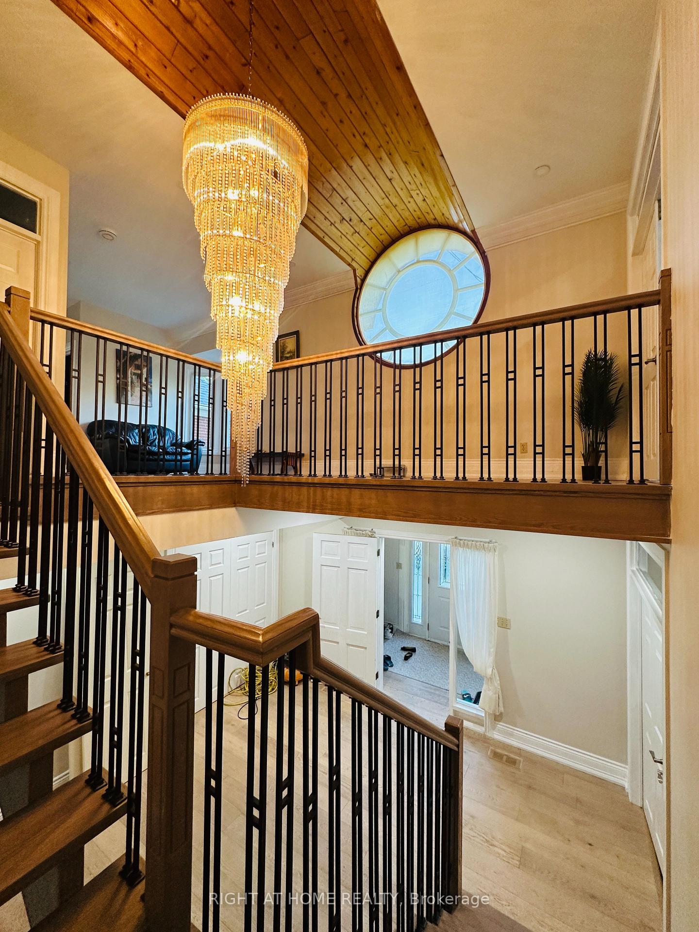 Photo 6 of 12 Keily Crescent E, Caledon, Rural Caledon — HOMEH