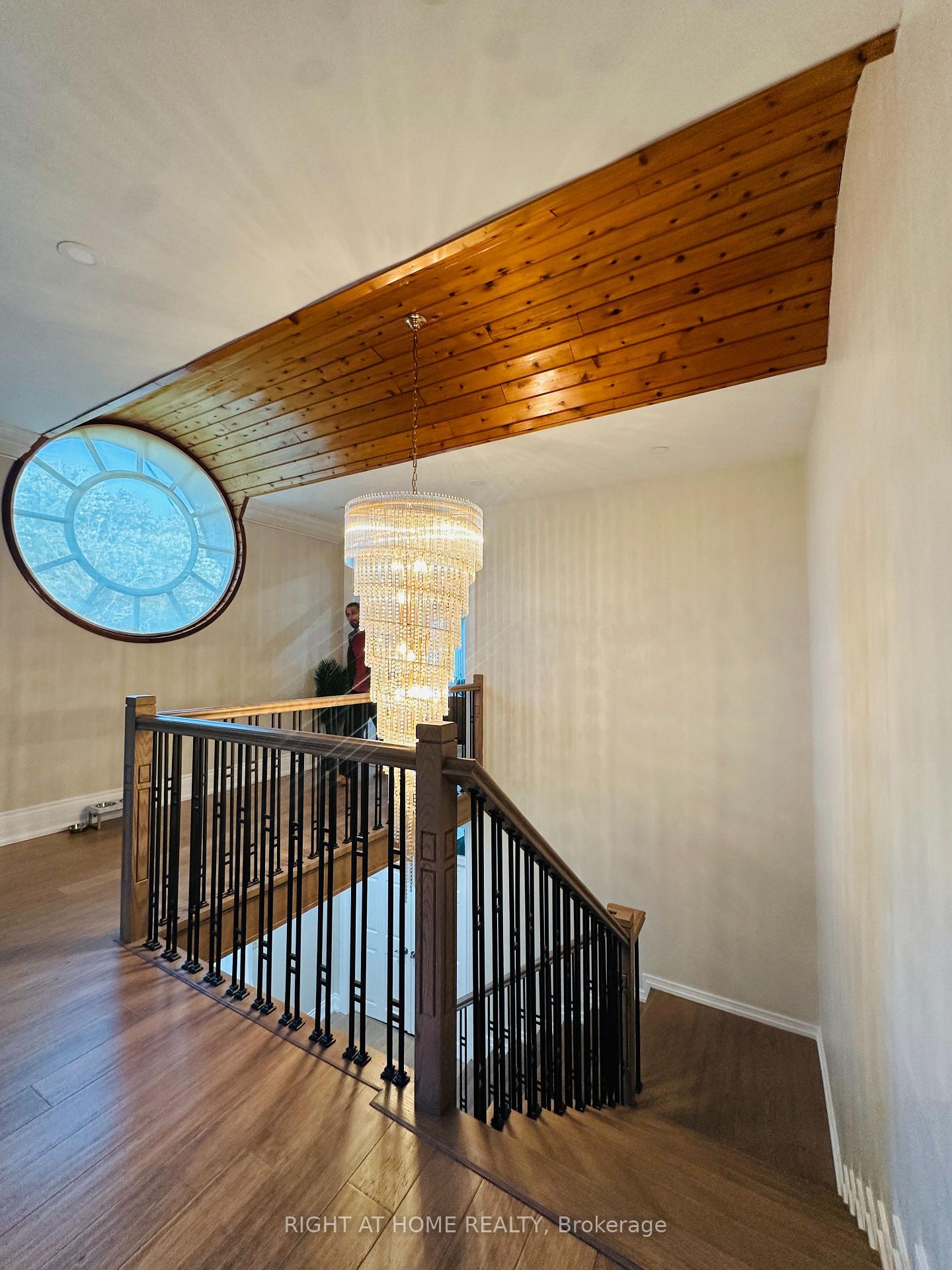 Photo 7 of 12 Keily Crescent E, Caledon, Rural Caledon — HOMEH