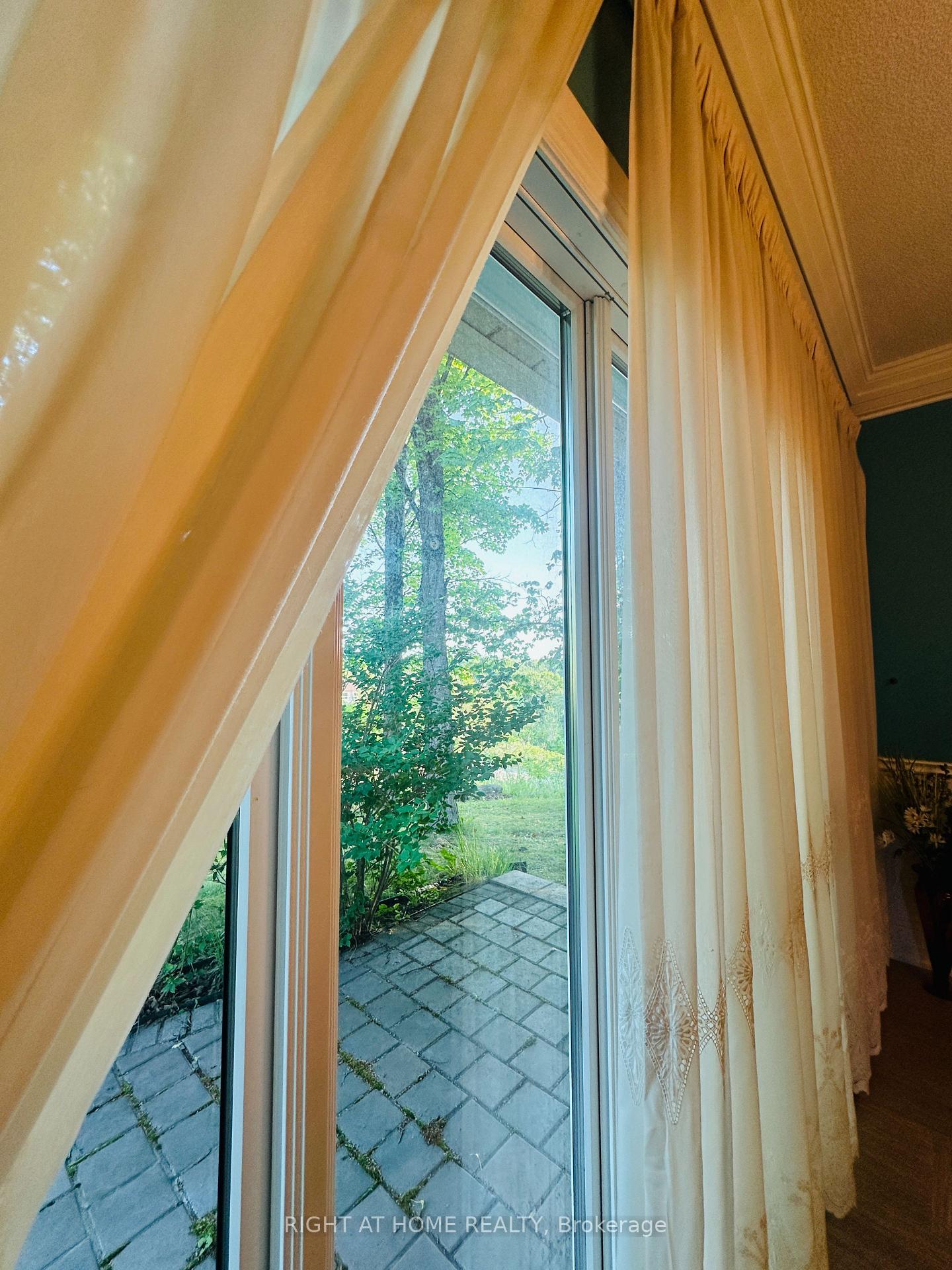 Photo 32 of 12 Keily Crescent E, Caledon, Rural Caledon — HOMEH