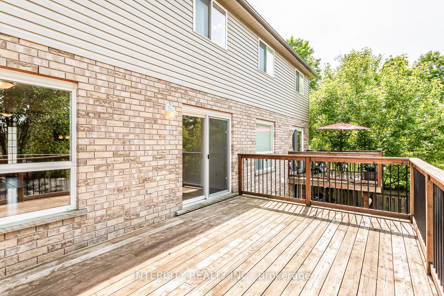 Photo 31 of 258 Mcmeeken Drive, Cambridge, Hespeler Village — HOMEH