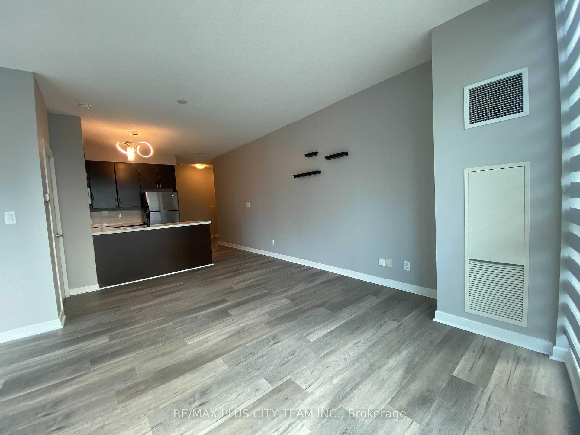 Photo 6 of Unit 1802, 18 Harbour Street, Toronto, Waterfront Communities — HOMEH