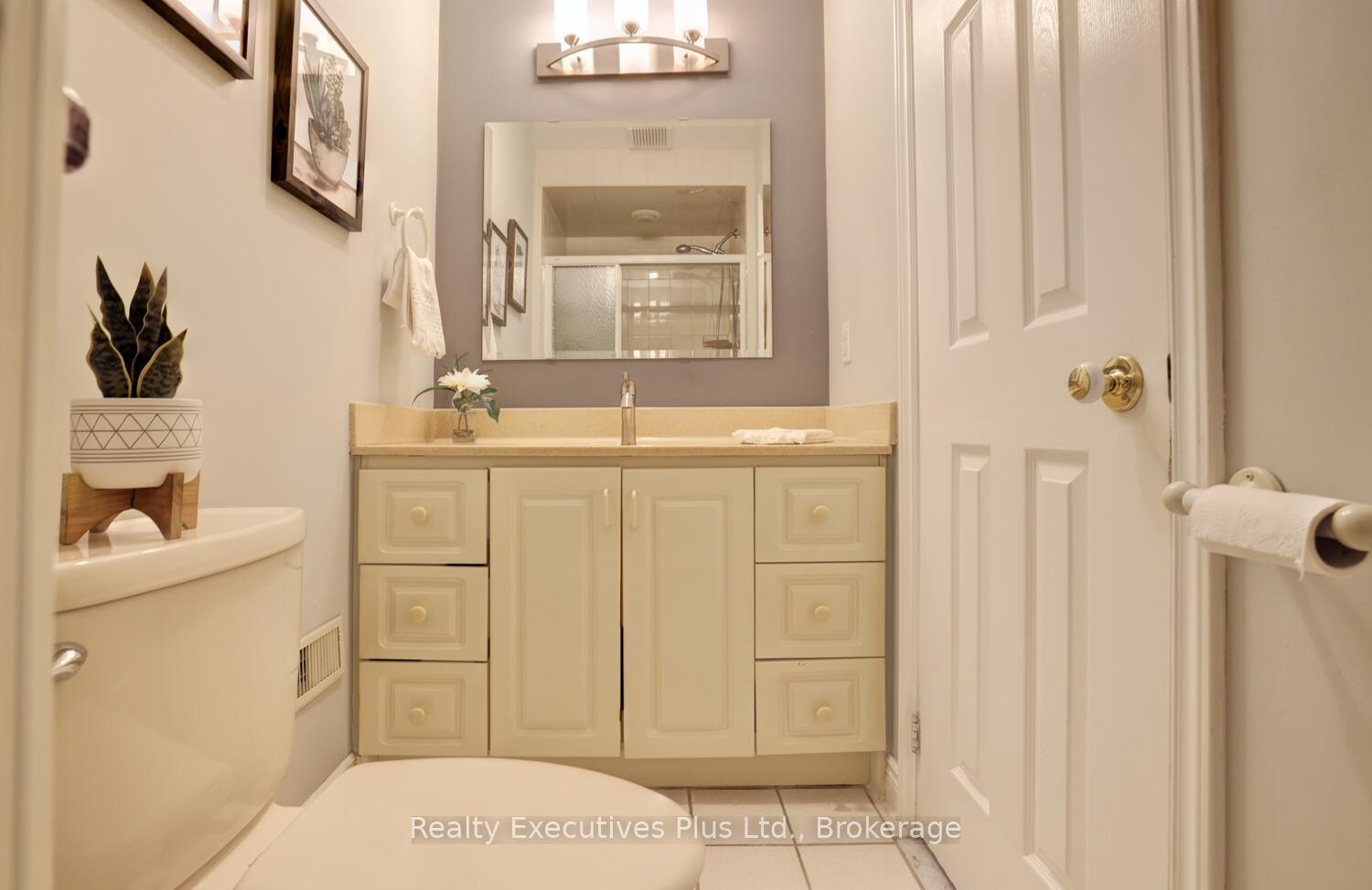 Photo 30 of 322 Pine Avenue, Oakville, Old Oakville — HOMEH