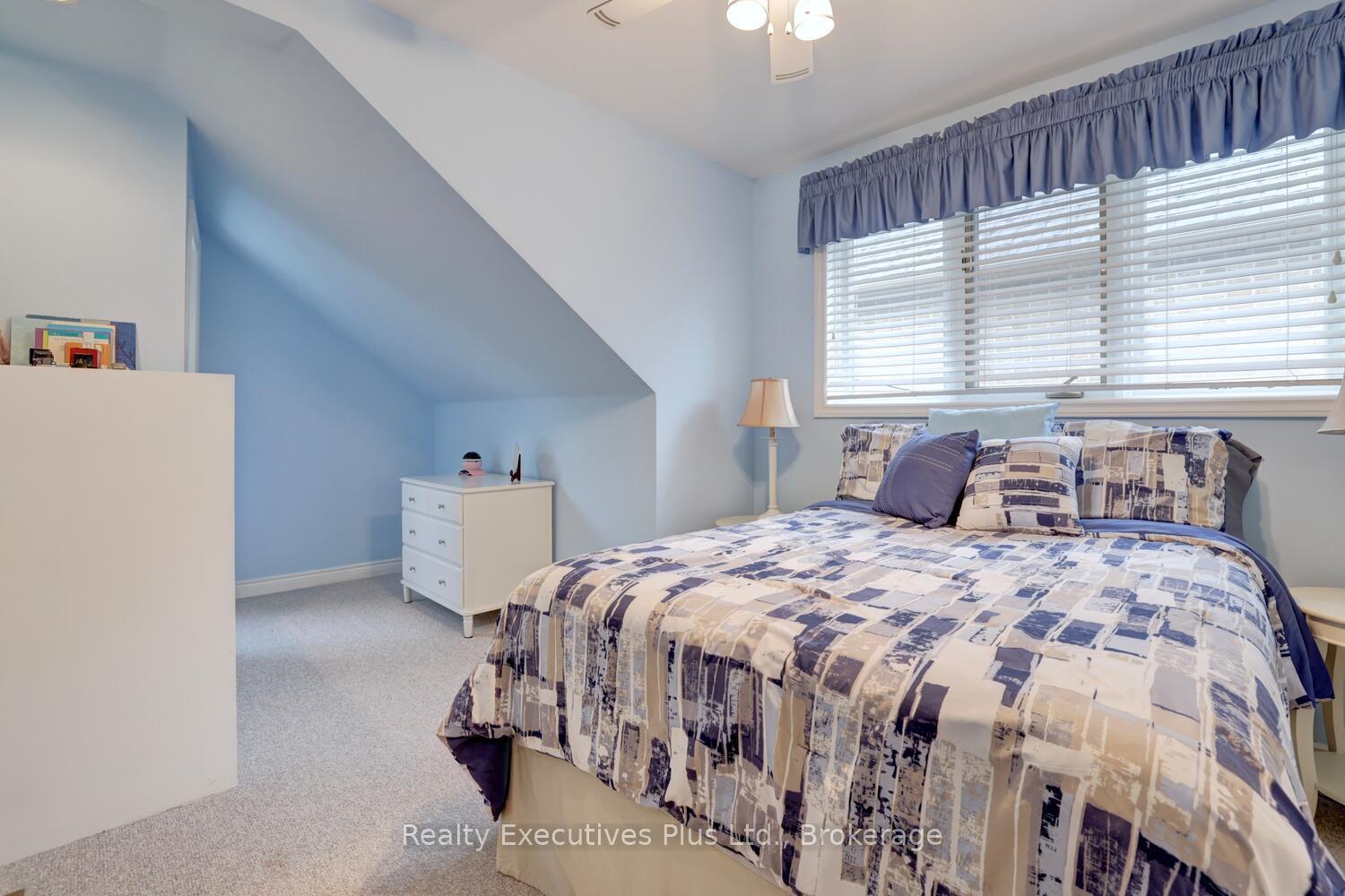 Photo 34 of 322 Pine Avenue, Oakville, Old Oakville — HOMEH