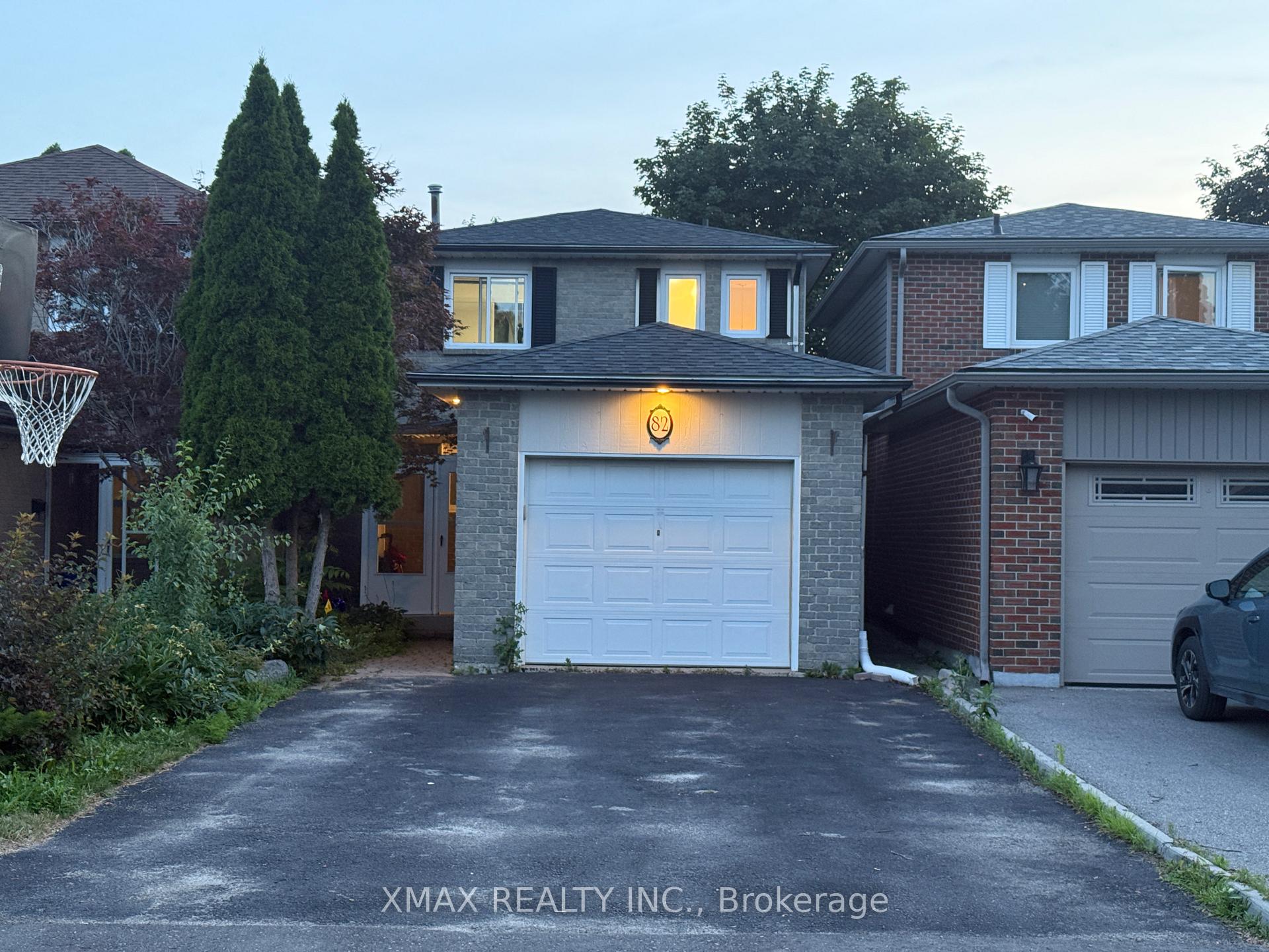 Photo 2 of 82 Lund Street, Richmond Hill, North Richvale — HOMEH