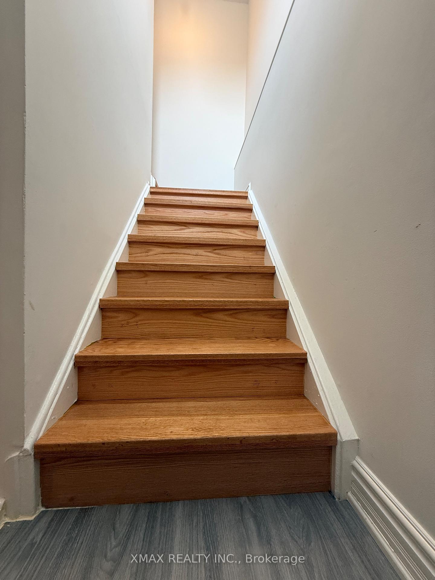 Photo 14 of 82 Lund Street, Richmond Hill, North Richvale — HOMEH