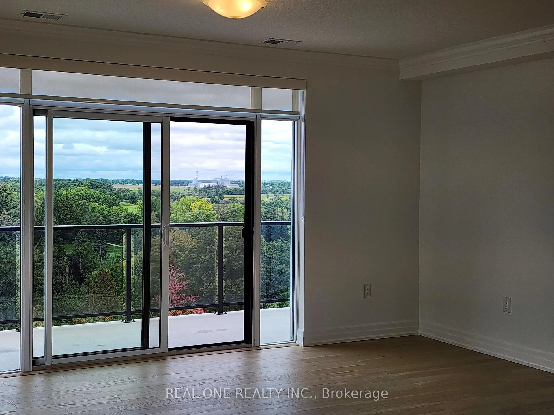 Photo 11 of Unit 606, 480 Callaway Road, London, North R — HOMEH