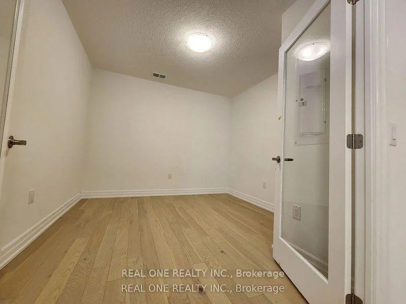 Photo 12 of Unit 606, 480 Callaway Road, London, North R — HOMEH