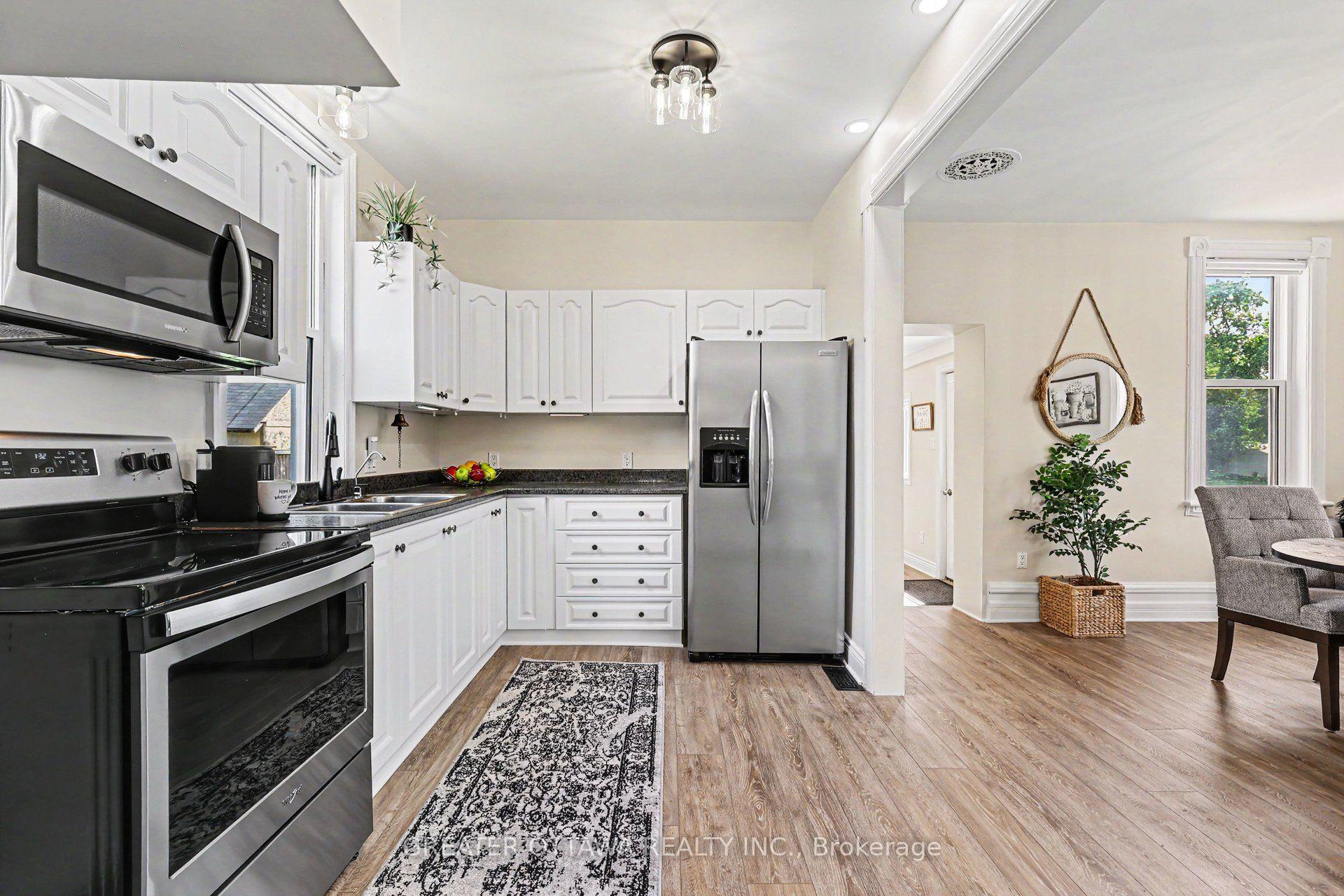 Photo 4 of 3607 McBean Street, Ottawa, Richmond — HOMEH
