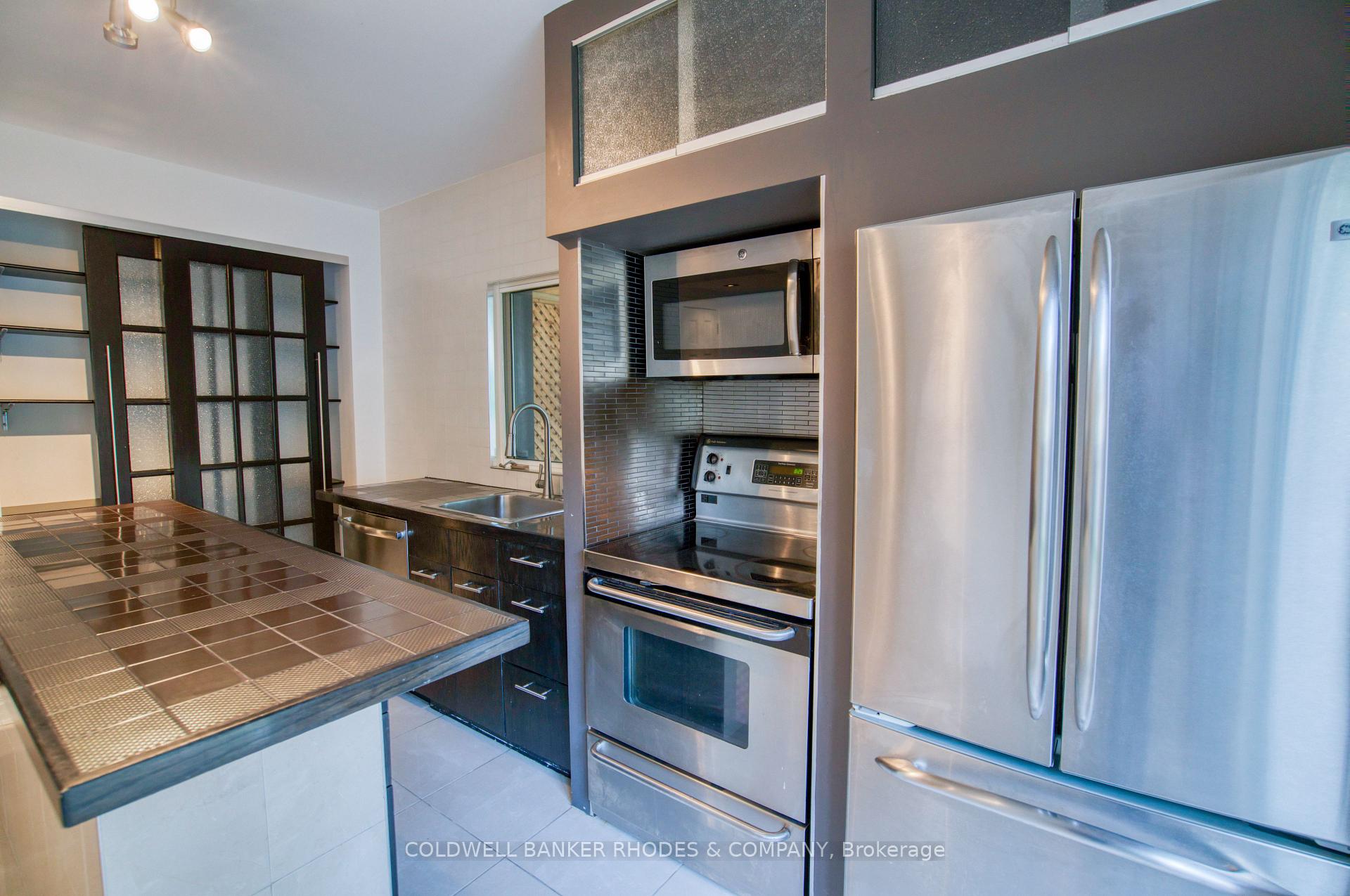 Photo 8 of 300 St Andrew Street, Ottawa, Lower Town — HOMEH