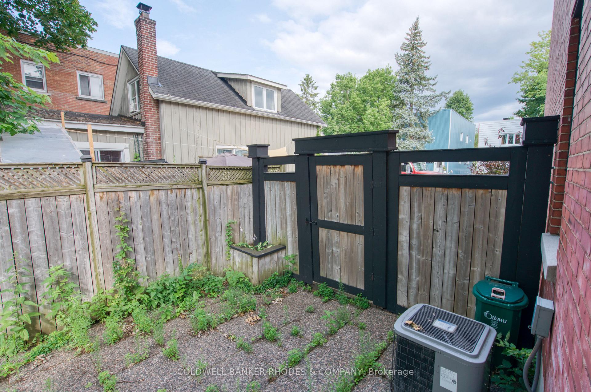 Photo 17 of 300 St Andrew Street, Ottawa, Lower Town — HOMEH