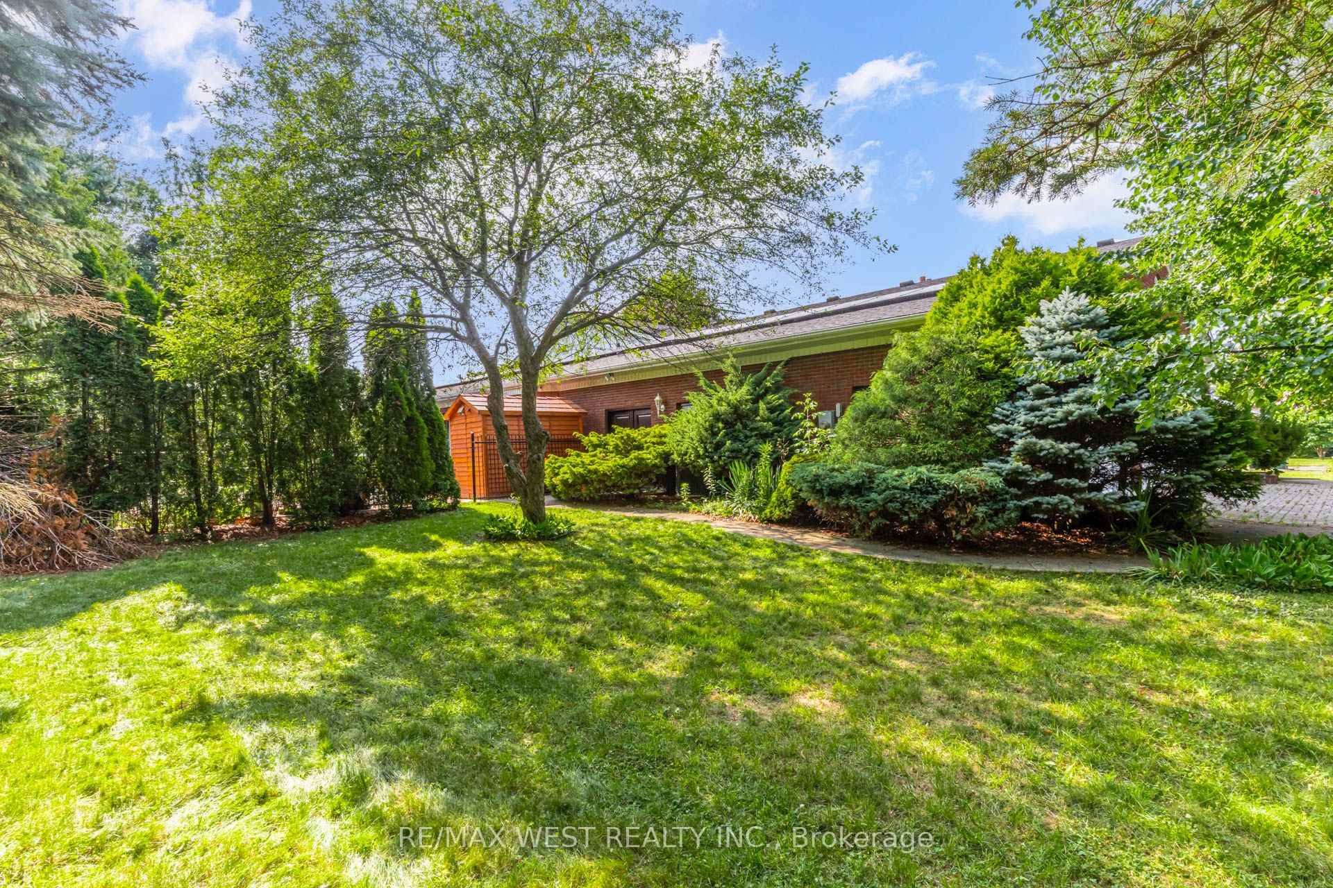 Photo 56 of 54 Lynndale Road, Norfolk, Simcoe — HOMEH