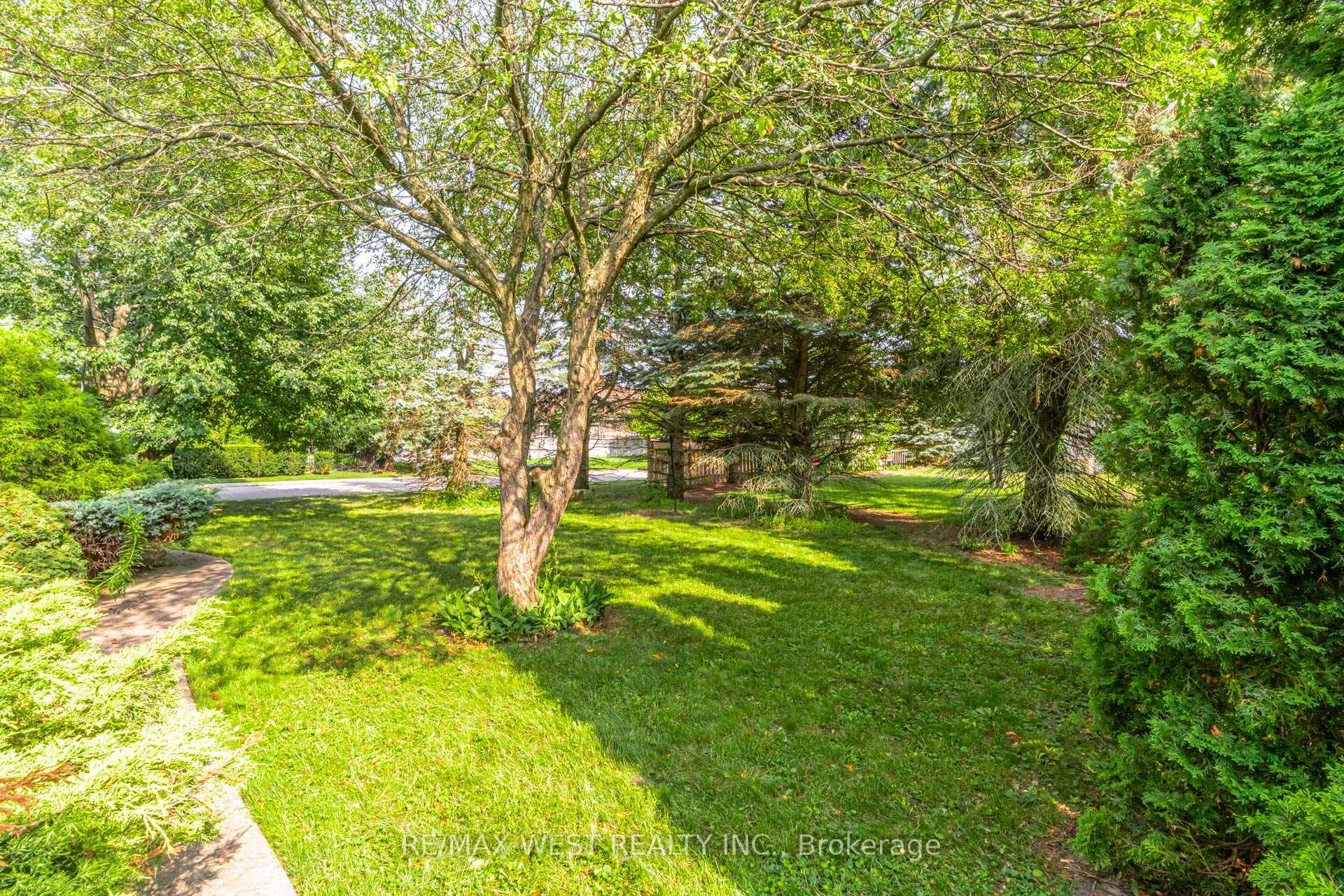 Photo 55 of 54 Lynndale Road, Norfolk, Simcoe — HOMEH