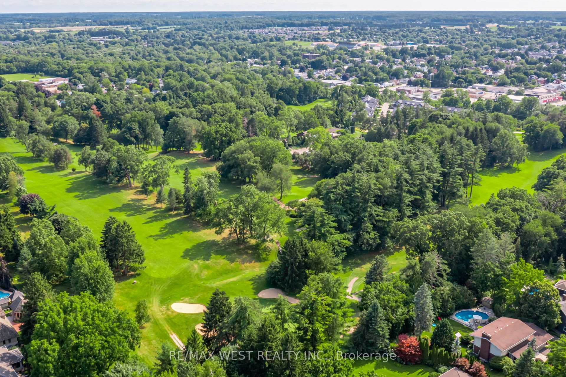 Photo 57 of 54 Lynndale Road, Norfolk, Simcoe — HOMEH