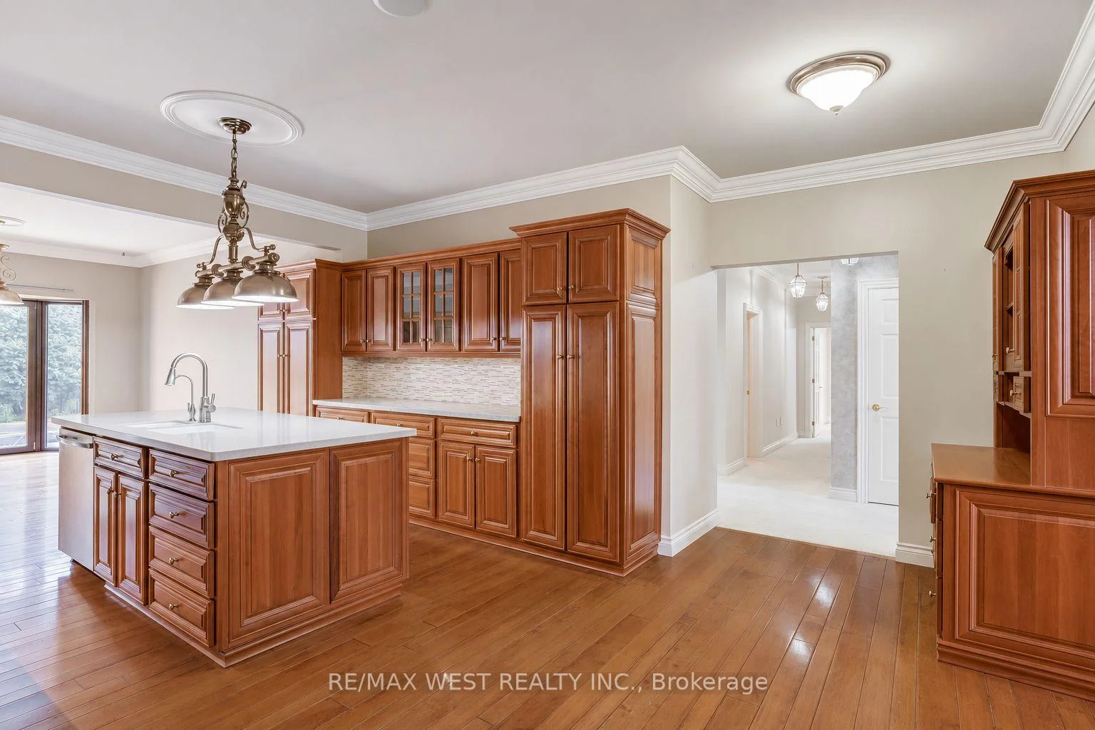 Photo 3 of 54 Lynndale Road, Norfolk, Simcoe — HOMEH