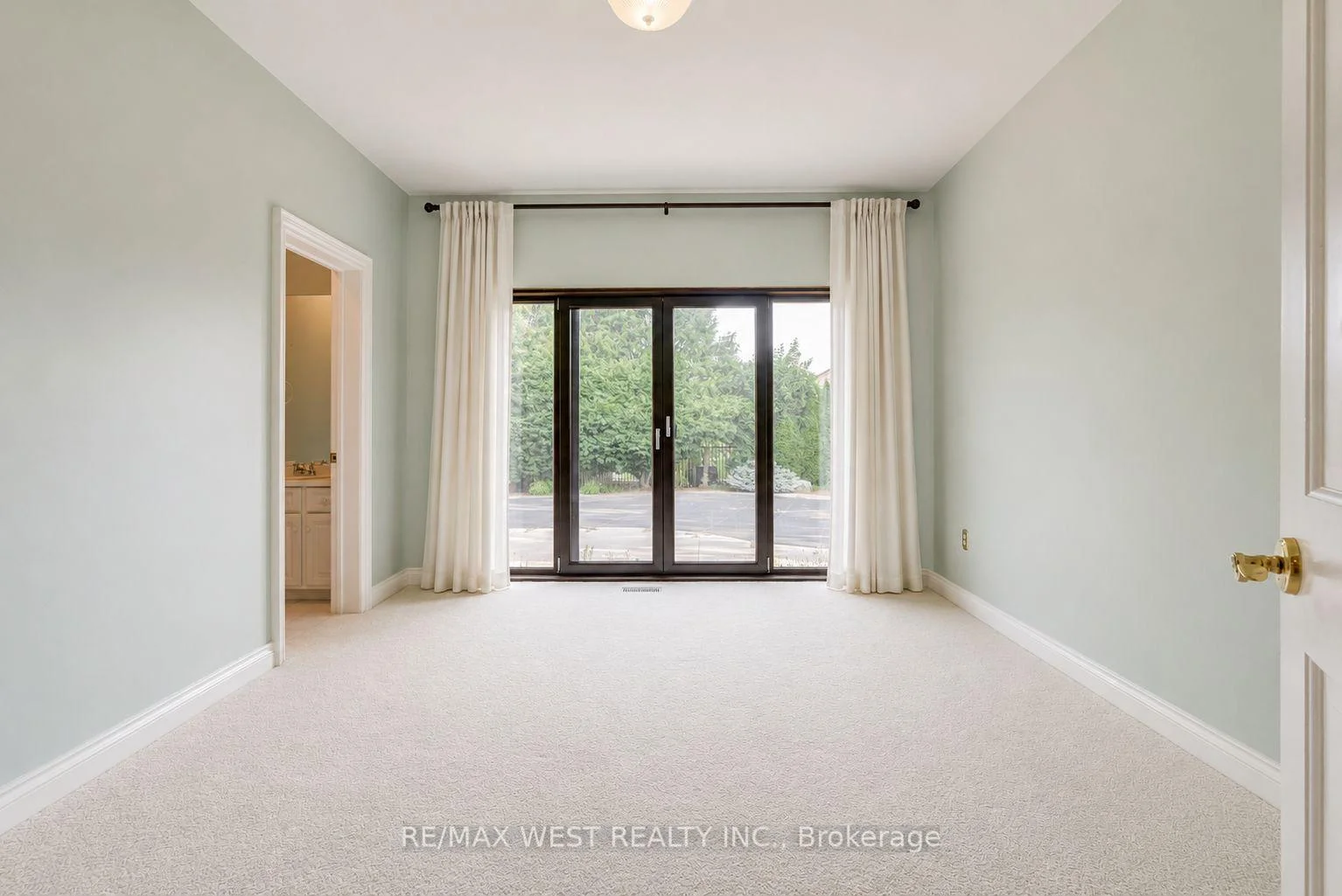 Photo 28 of 54 Lynndale Road, Norfolk, Simcoe — HOMEH
