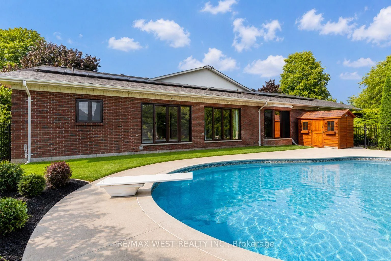 Photo 54 of 54 Lynndale Road, Norfolk, Simcoe — HOMEH