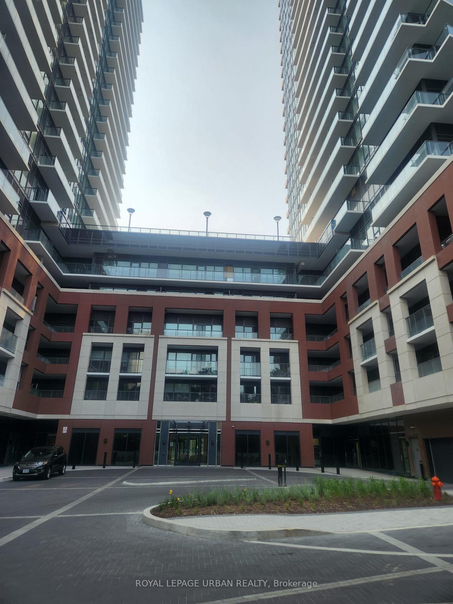 Photo 2 of Unit 704, 4010 Eglinton Avenue W, Etobicoke, Humber Heights — HOMEH