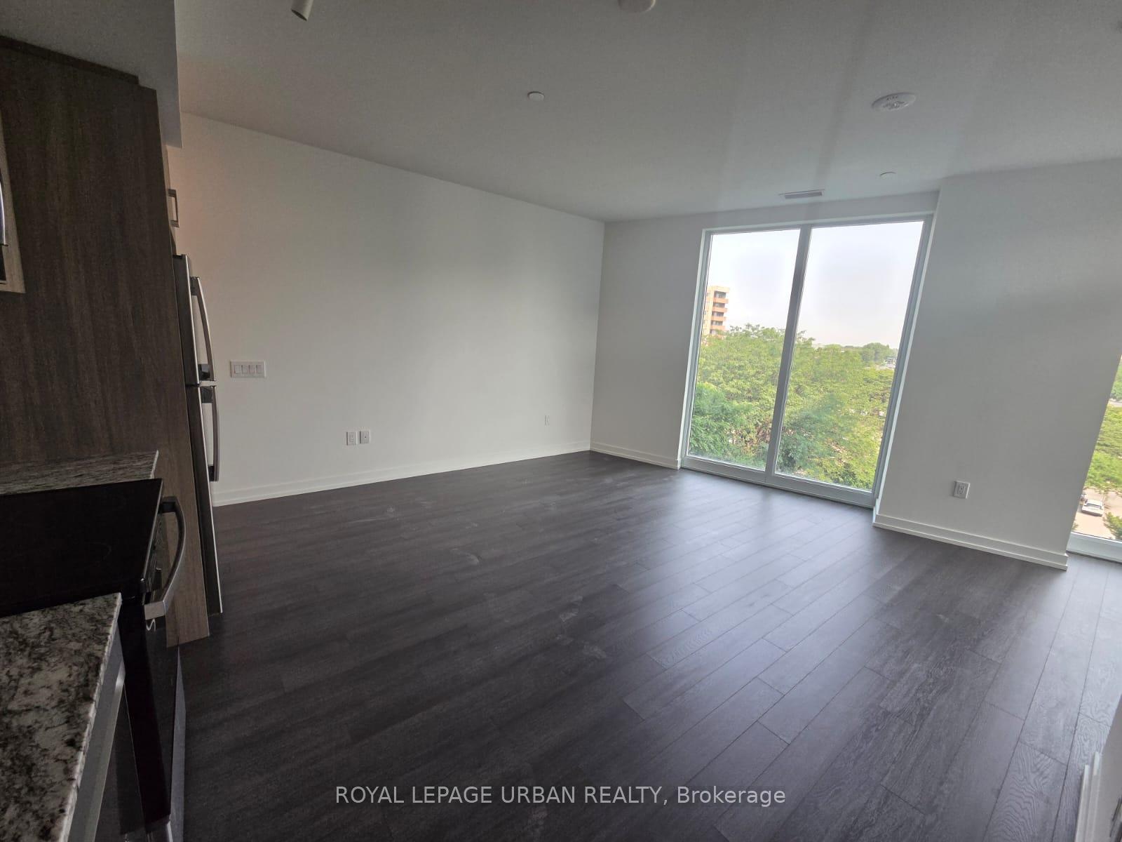 Photo 7 of Unit 704, 4010 Eglinton Avenue W, Etobicoke, Humber Heights — HOMEH