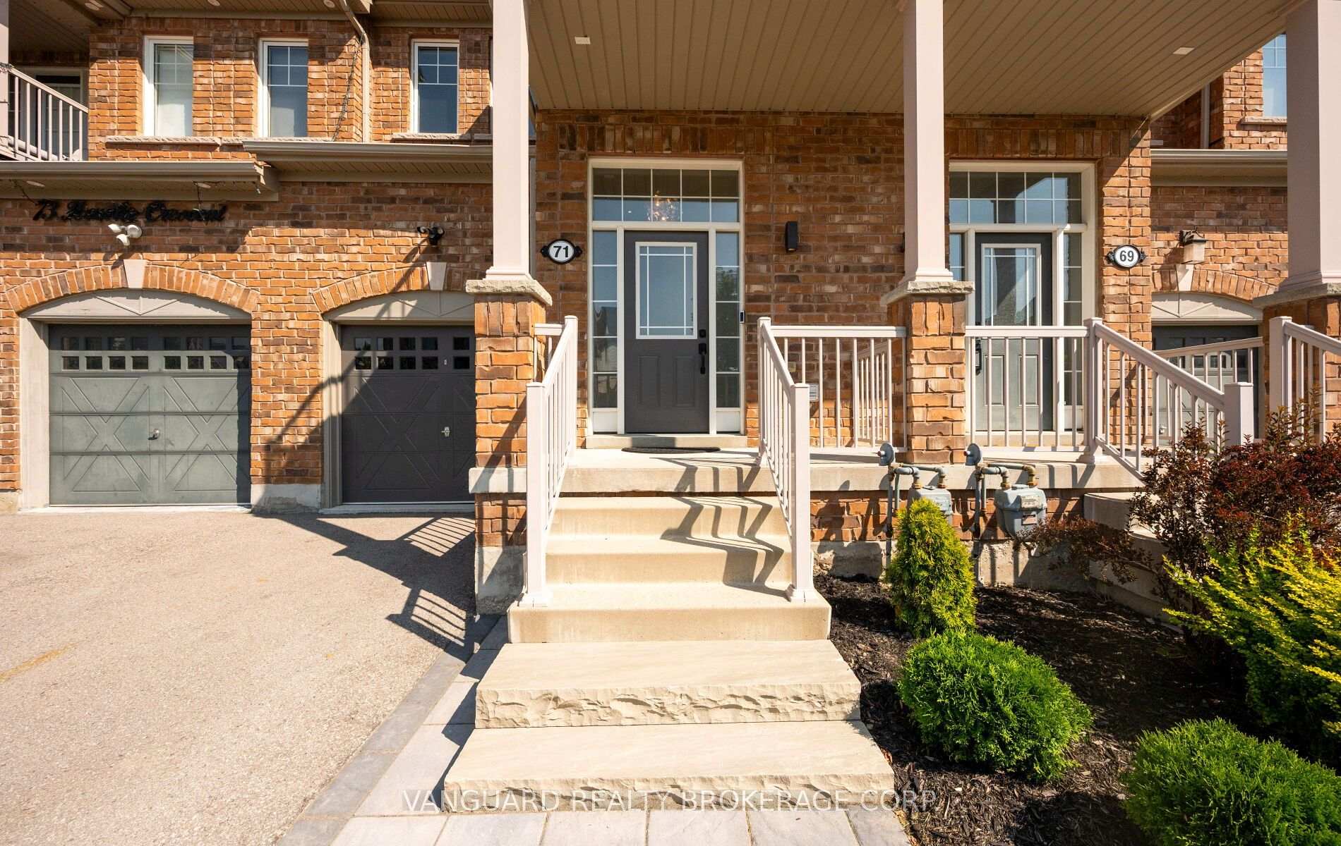 Photo 4 of 71 Hawke Crescent, New Tecumseth, Tottenham — HOMEH