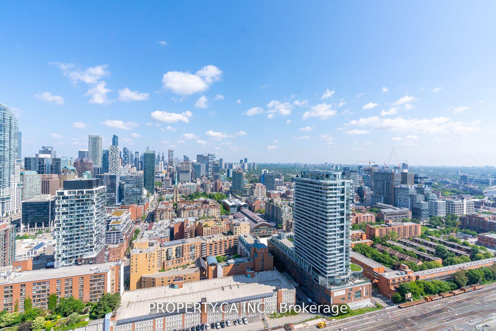 Photo 11 of Unit 4205, 55 Cooper Street, Toronto, Waterfront Communities — HOMEH