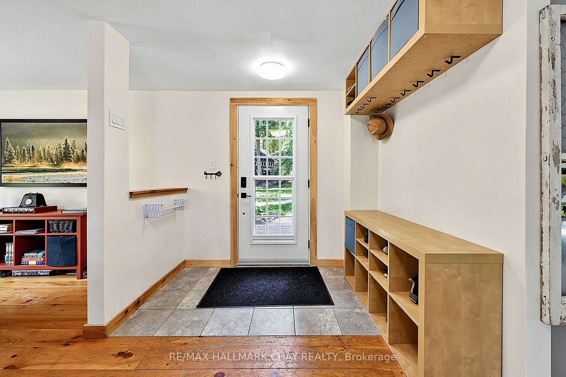 Photo 3 of 88 Huronwoods Drive, Oro-Medonte, Sugarbush — HOMEH