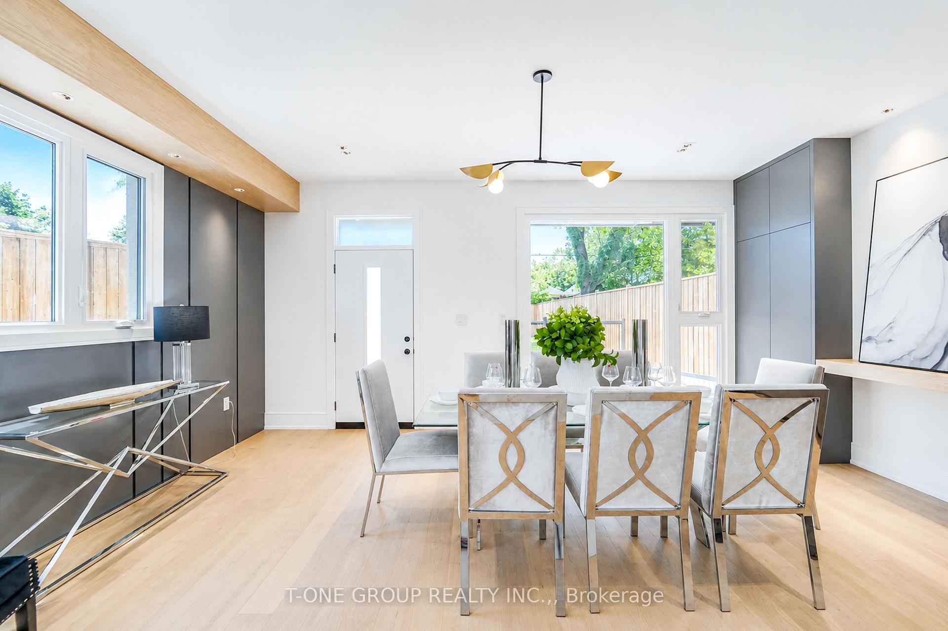 Photo 6 of 570 Main Street, Toronto, Woodbine-Lumsden — HOMEH