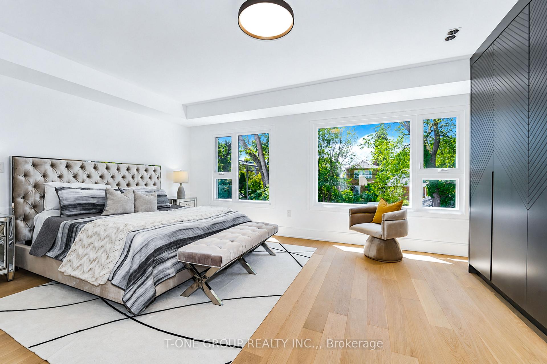 Photo 22 of 570 Main Street, Toronto, Woodbine-Lumsden — HOMEH