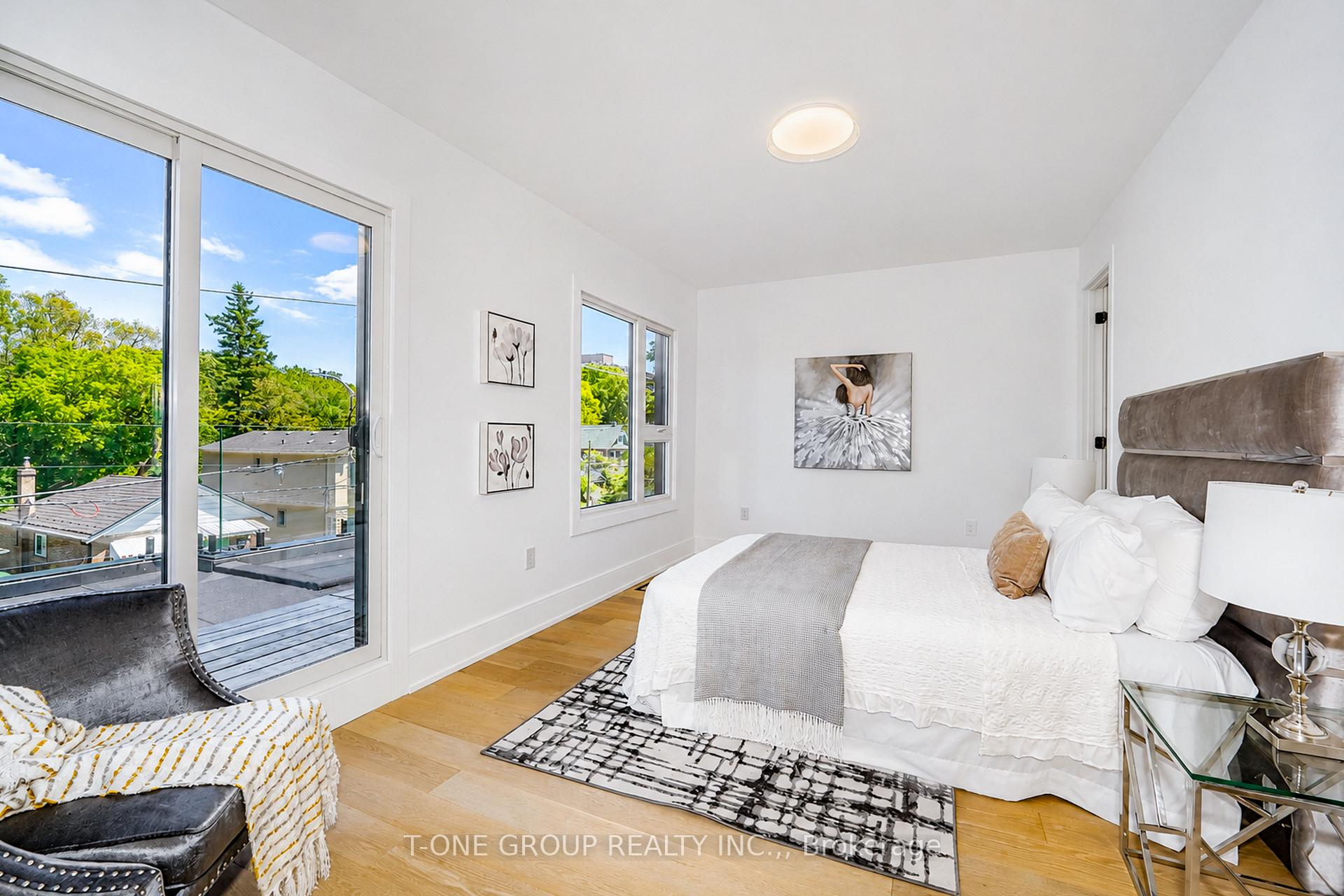 Photo 27 of 570 Main Street, Toronto, Woodbine-Lumsden — HOMEH