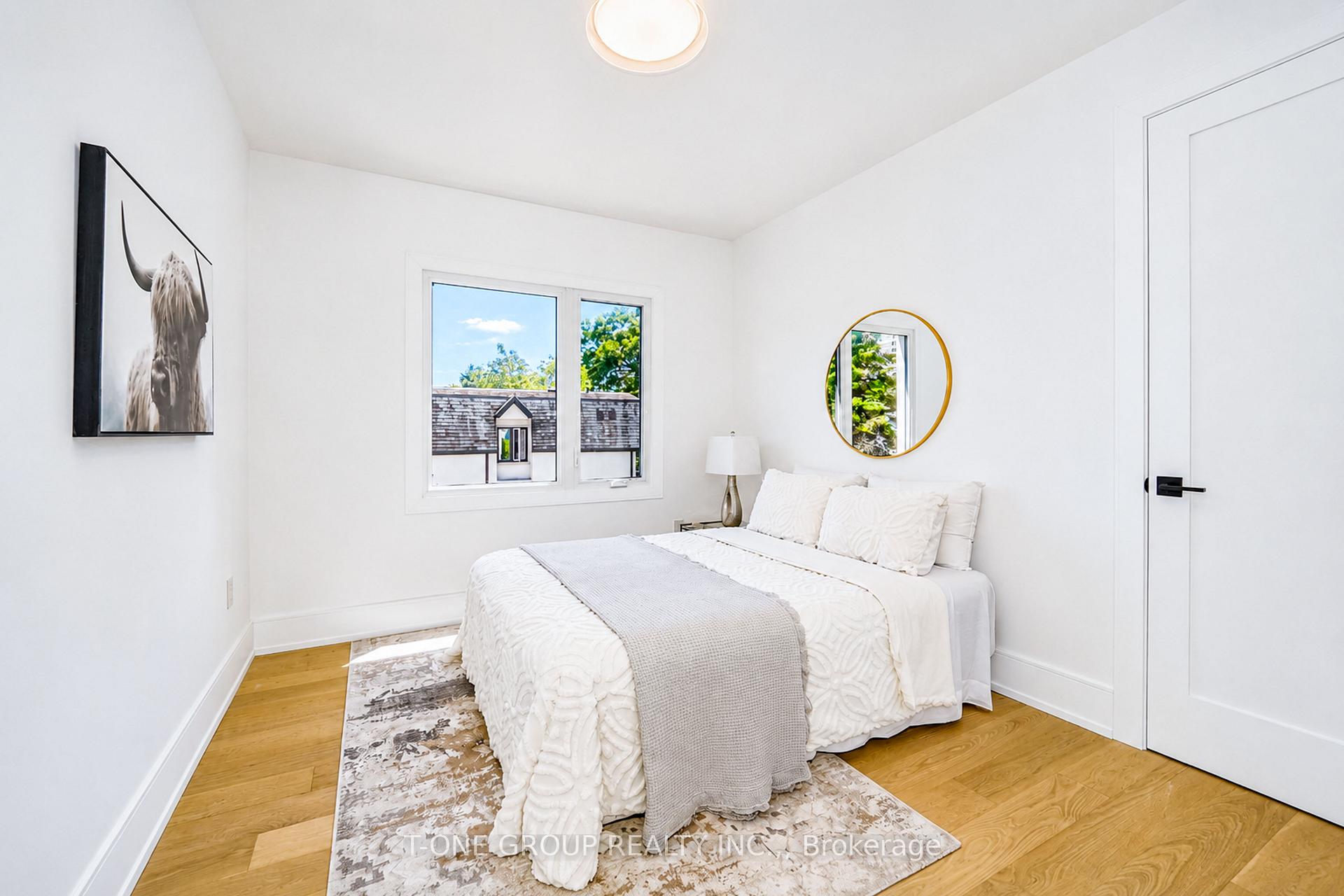 Photo 31 of 570 Main Street, Toronto, Woodbine-Lumsden — HOMEH