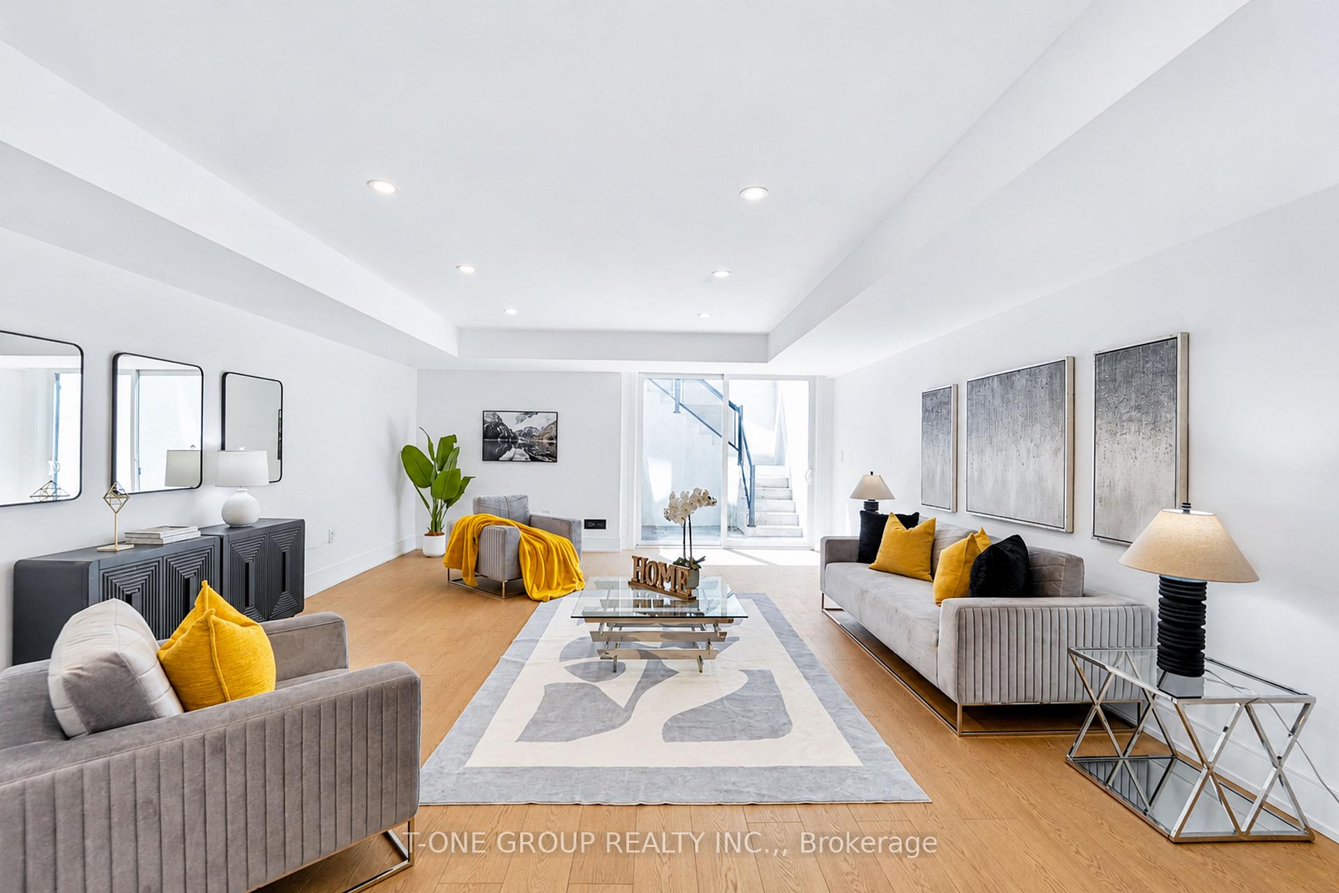 Photo 39 of 570 Main Street, Toronto, Woodbine-Lumsden — HOMEH