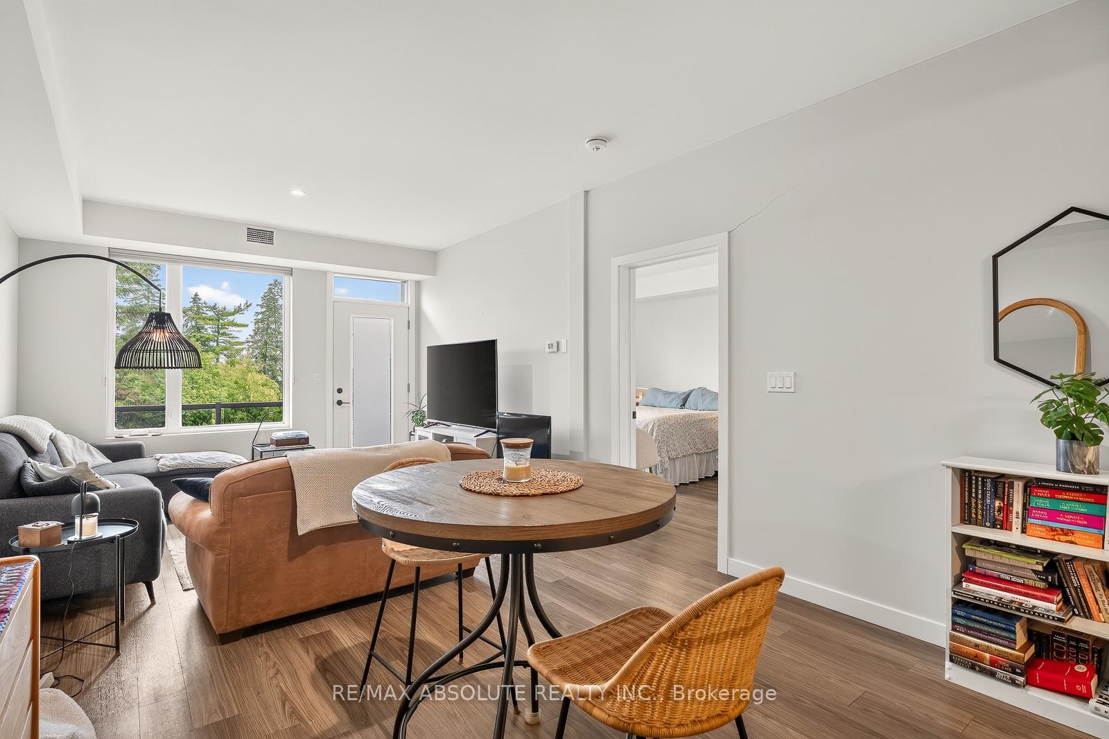 Photo 15 of Unit 305, 5992 Hazeldean Road, Ottawa, Stittsville (Central) — HOMEH