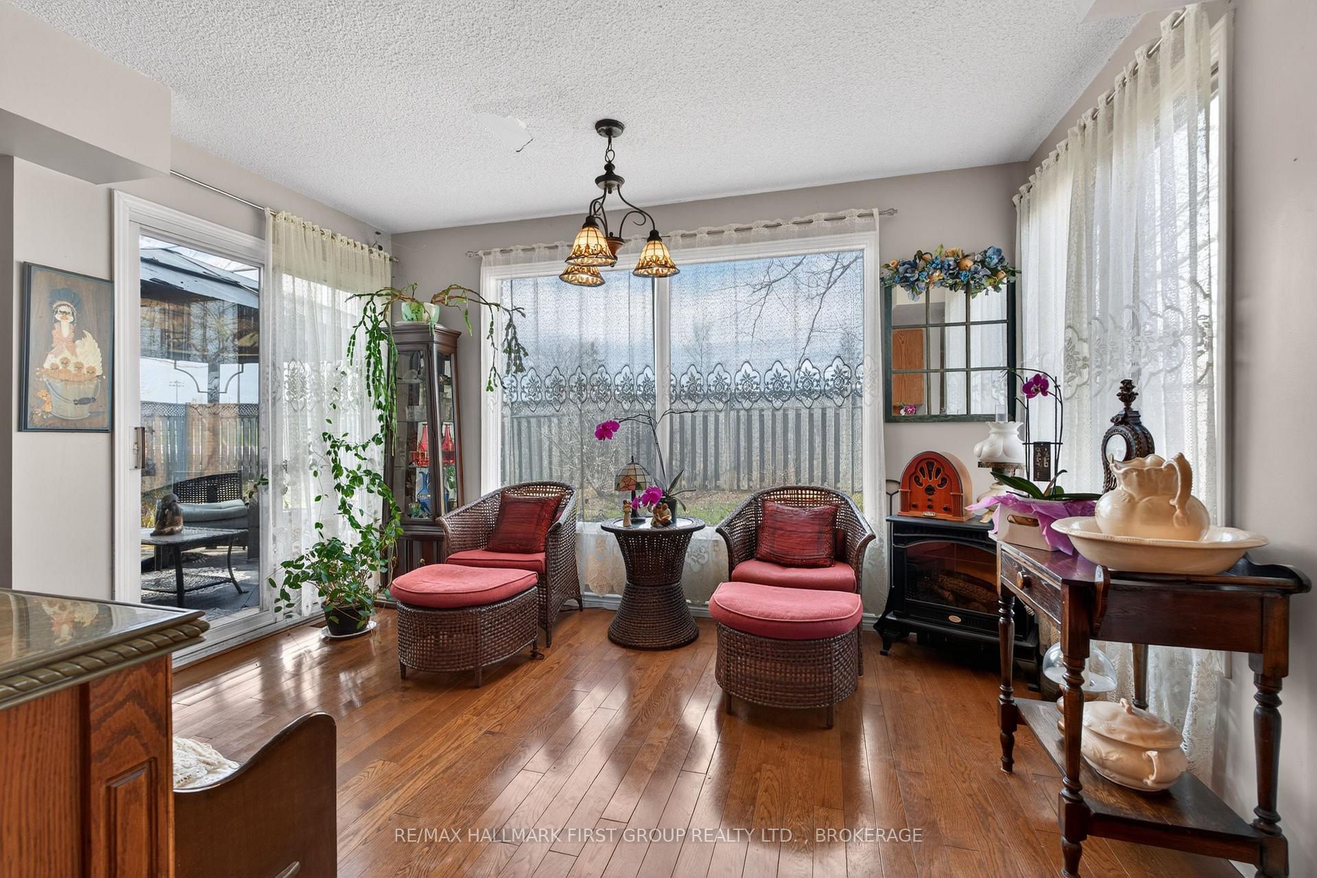 Photo 7 of 1130 Caitlin Crescent, Kingston, North of Taylor-Kidd Blvd — HOMEH