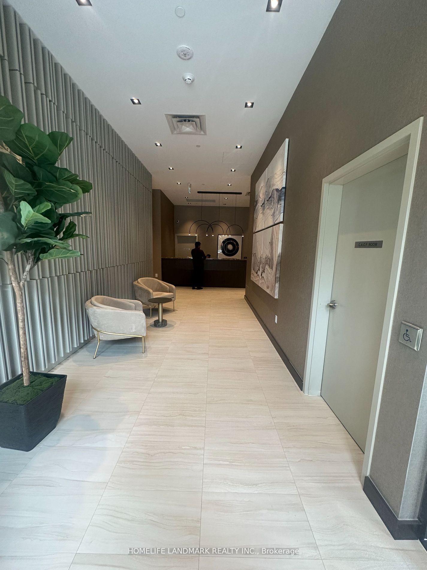 Photo 1 of Unit 719, 60 Honeycrisp Crescent, Vaughan, Vaughan Corporate Centre — HOMEH