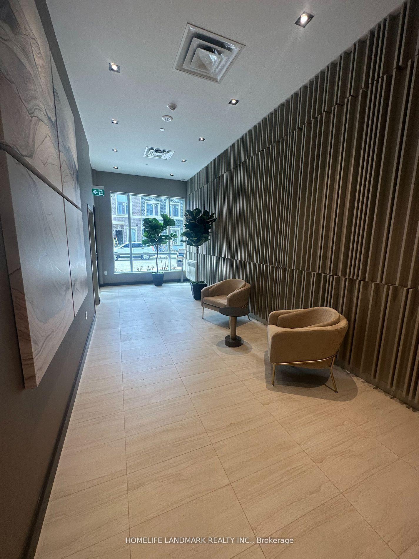 Photo 2 of Unit 719, 60 Honeycrisp Crescent, Vaughan, Vaughan Corporate Centre — HOMEH