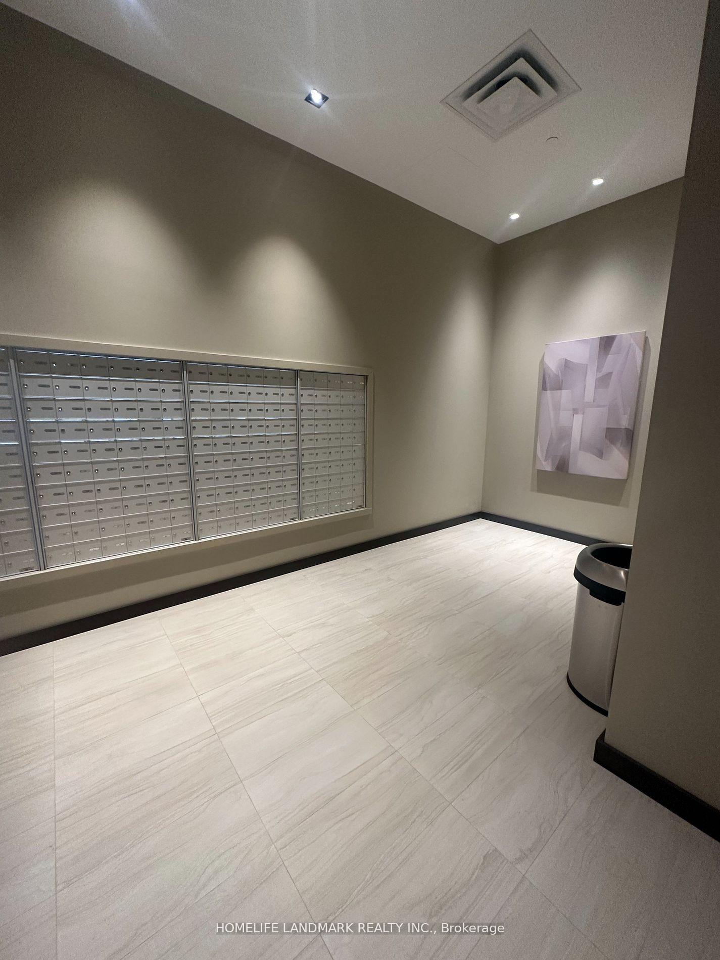 Photo 10 of Unit 719, 60 Honeycrisp Crescent, Vaughan, Vaughan Corporate Centre — HOMEH