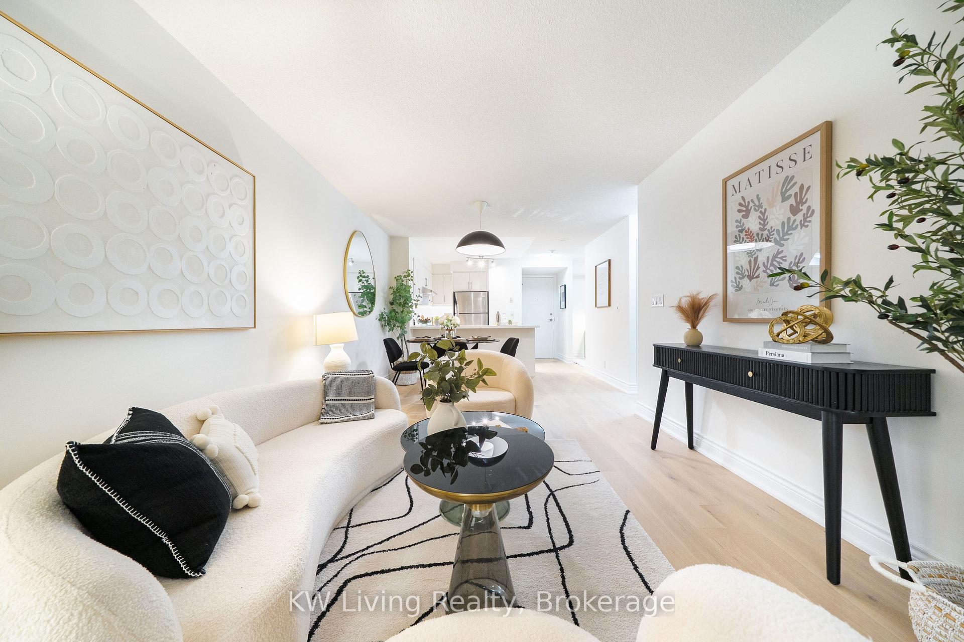 Photo 23 of Unit 905, 18 Harding Boulevard, Richmond Hill, Harding — HOMEH