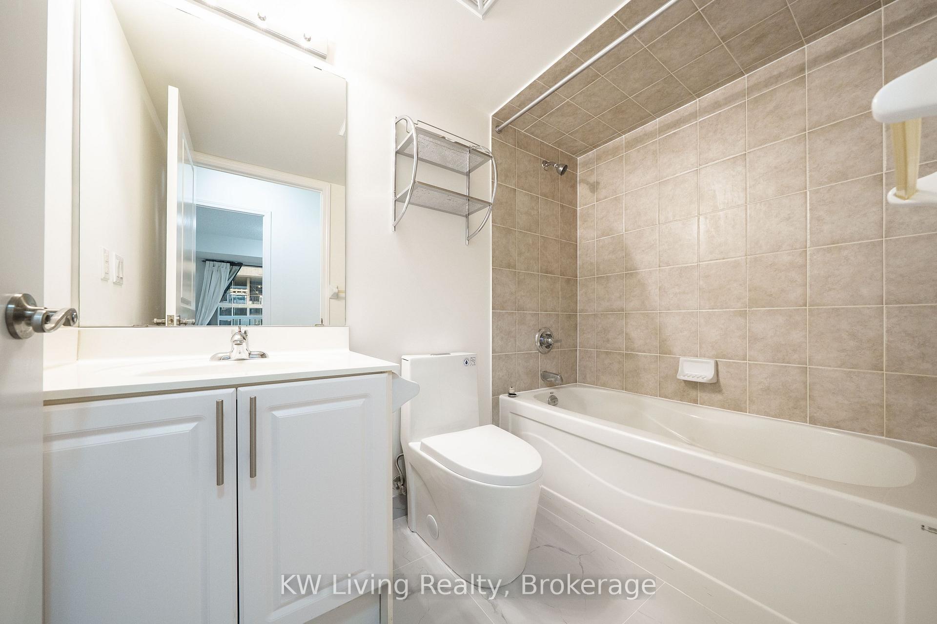 Photo 27 of Unit 905, 18 Harding Boulevard, Richmond Hill, Harding — HOMEH