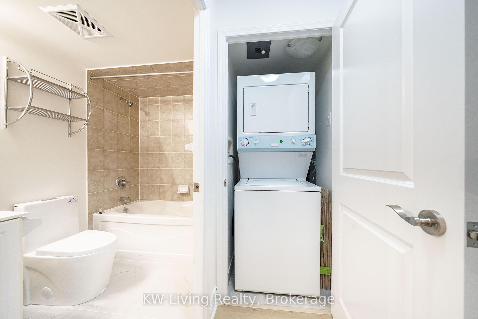 Photo 28 of Unit 905, 18 Harding Boulevard, Richmond Hill, Harding — HOMEH