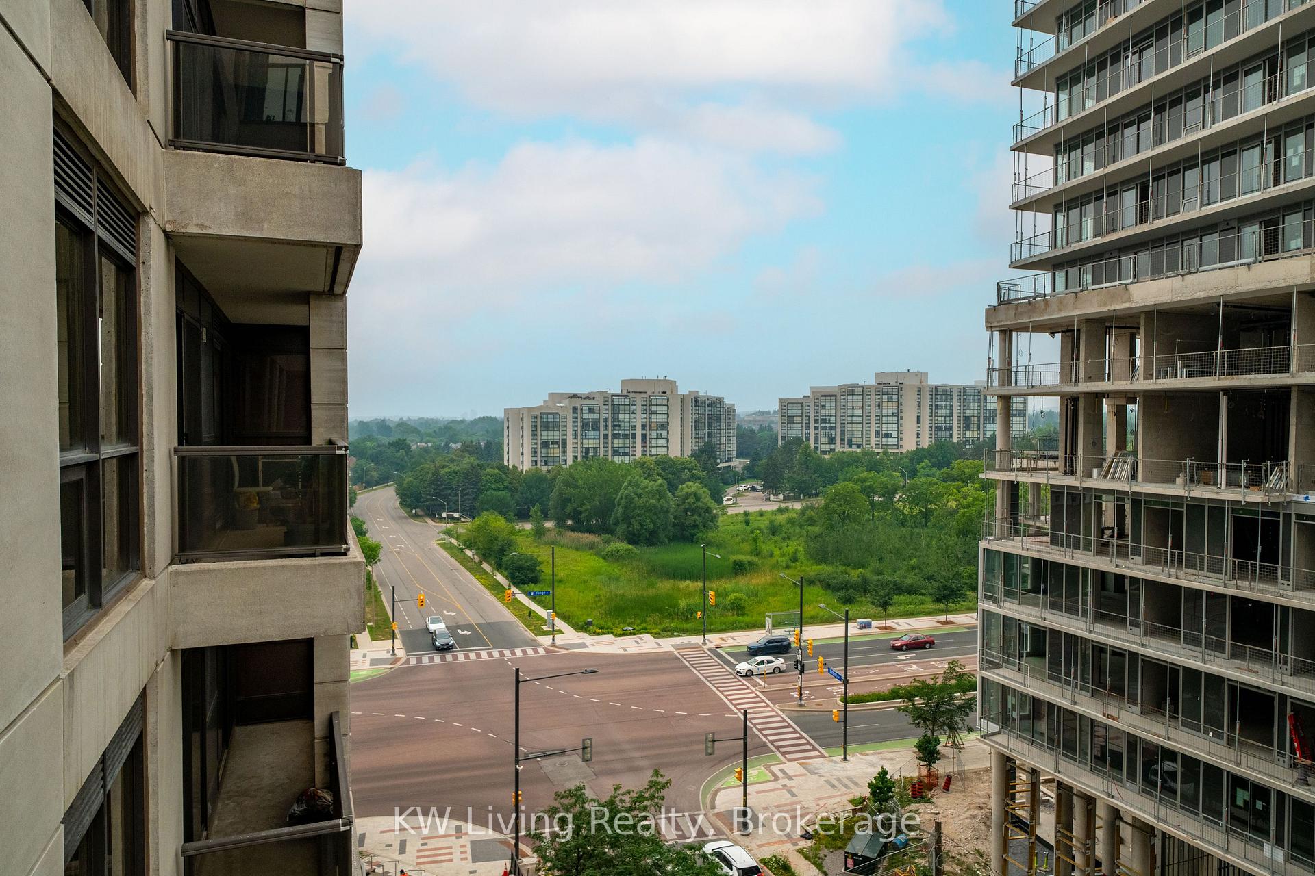 Photo 31 of Unit 905, 18 Harding Boulevard, Richmond Hill, Harding — HOMEH